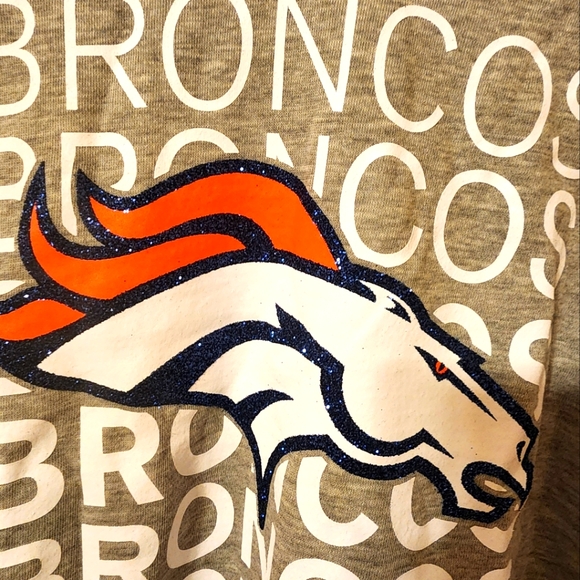 NFL Team Apparel Teen Girls Youth Denver Broncos Bling light hoodie Size 18 (XL) - Picture 7 of 7